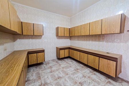 Casa para alugar com 245m², 3 quartos e 3 vagas