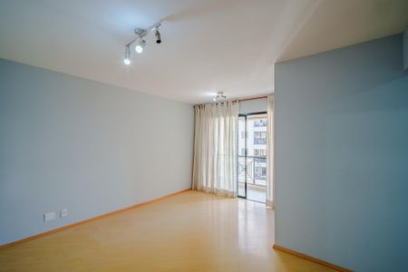 Apartamento para alugar com 74m², 3 quartos e 2 vagas Apartamento para alugar com 74m², 3 quartos e 2 vagasSala