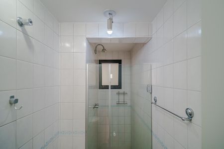 Apartamento para alugar com 74m², 3 quartos e 2 vagas Apartamento para alugar com 74m², 3 quartos e 2 vagasBanheiro