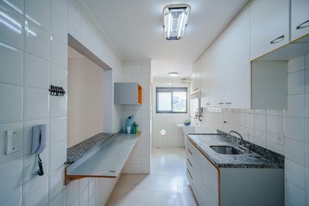 Apartamento para alugar com 74m², 3 quartos e 2 vagas Apartamento para alugar com 74m², 3 quartos e 2 vagasCozinha