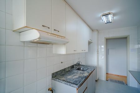 Apartamento para alugar com 74m², 3 quartos e 2 vagas Apartamento para alugar com 74m², 3 quartos e 2 vagasCozinha