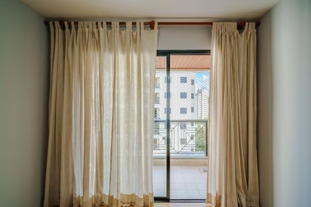 Apartamento para alugar com 74m², 3 quartos e 2 vagas Apartamento para alugar com 74m², 3 quartos e 2 vagasVaranda