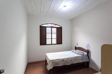 Casa à venda com 375m², 3 quartos e 3 vagasQuarto 2