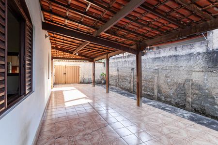 Casa à venda com 375m², 3 quartos e 3 vagasGaragem