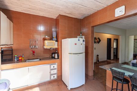 Casa à venda com 375m², 3 quartos e 3 vagasCozinha