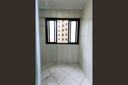 Apartamento para alugar com 66m², 2 quartos e 1 vaga Apartamento para alugar com 66m², 2 quartos e 1 vagaÁrea de Serviço