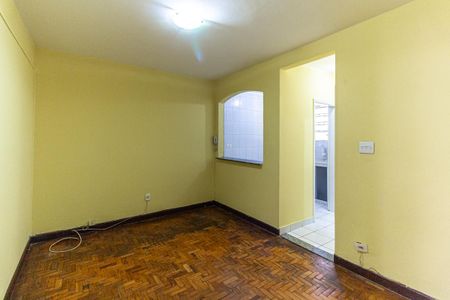 Apartamento à venda com 41m², 1 quarto e sem vaga Apartamento à venda com 41m², 1 quarto e sem vagaSala