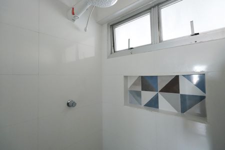 Apartamento à venda com 52m², 2 quartos e 1 vaga Apartamento à venda com 52m², 2 quartos e 1 vagaBanheiro