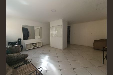 Apartamento para alugar com 36m², 1 quarto e 1 vaga Apartamento para alugar com 36m², 1 quarto e 1 vagaSalão de Festas
