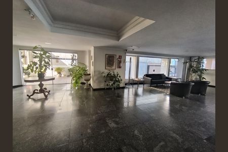 Apartamento para alugar com 36m², 1 quarto e 1 vaga Apartamento para alugar com 36m², 1 quarto e 1 vagaHall Social