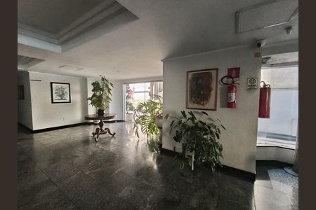 Apartamento para alugar com 36m², 1 quarto e 1 vaga Apartamento para alugar com 36m², 1 quarto e 1 vagaHall Social