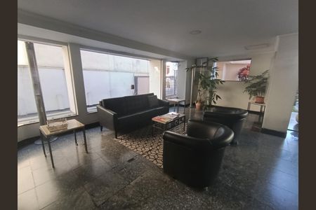 Apartamento para alugar com 36m², 1 quarto e 1 vaga Apartamento para alugar com 36m², 1 quarto e 1 vagaHall Social
