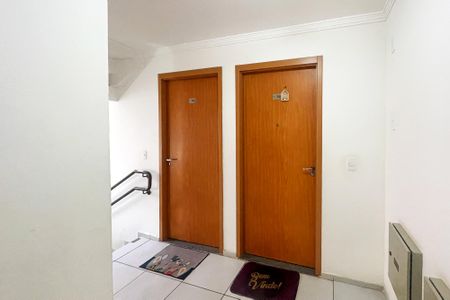 Apartamento para alugar com 38m², 2 quartos e 1 vaga Apartamento para alugar com 38m², 2 quartos e 1 vagaHall do Andar