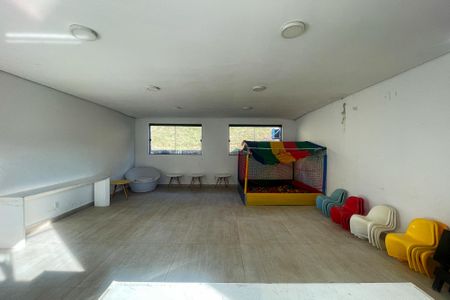 Apartamento para alugar com 38m², 2 quartos e 1 vaga Apartamento para alugar com 38m², 2 quartos e 1 vagaSalão de Festas/ Brinquedoteca