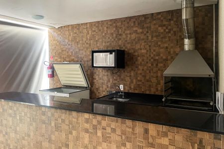 Apartamento para alugar com 38m², 2 quartos e 1 vaga Apartamento para alugar com 38m², 2 quartos e 1 vagaÁrea comum - Churrasqueira