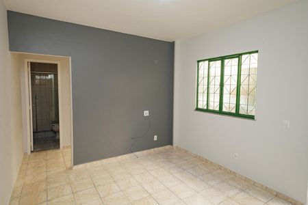 Sala de apartamento para alugar com 1 quarto, 40m² em Guaratiba, Rio de Janeiro