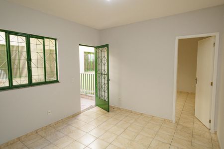 Sala de apartamento para alugar com 1 quarto, 40m² em Guaratiba, Rio de Janeiro