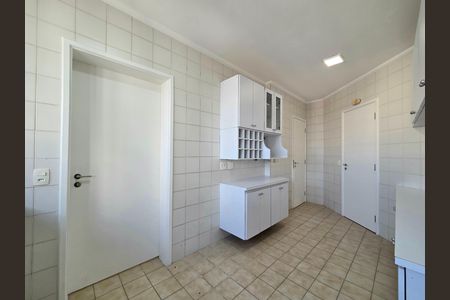 Apartamento à venda com 128m², 3 quartos e 2 vagas Apartamento à venda com 128m², 3 quartos e 2 vagasCozinha