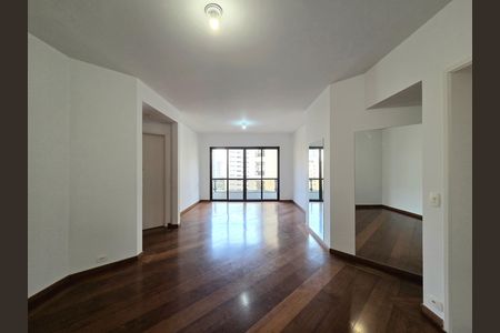 Apartamento à venda com 128m², 3 quartos e 2 vagas Apartamento à venda com 128m², 3 quartos e 2 vagasSala