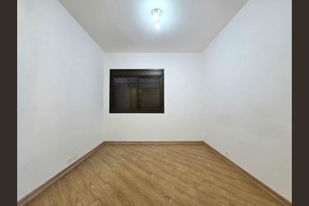 Apartamento à venda com 128m², 3 quartos e 2 vagas Apartamento à venda com 128m², 3 quartos e 2 vagasSuíte