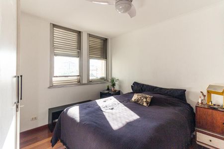 Apartamento à venda com 165m², 3 quartos e 2 vagas Apartamento à venda com 165m², 3 quartos e 2 vagasQuarto 3