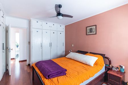 Apartamento à venda com 165m², 3 quartos e 2 vagas Apartamento à venda com 165m², 3 quartos e 2 vagasSuíte 1
