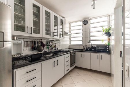 Apartamento à venda com 165m², 3 quartos e 2 vagas Apartamento à venda com 165m², 3 quartos e 2 vagasCozinha