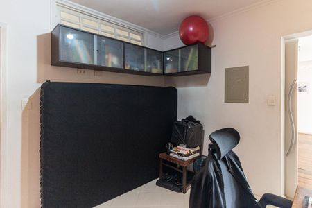 Apartamento à venda com 165m², 3 quartos e 2 vagas Apartamento à venda com 165m², 3 quartos e 2 vagasSala 2