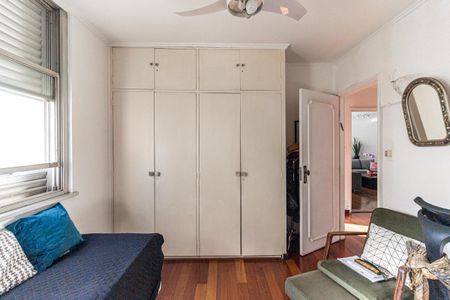 Apartamento à venda com 165m², 3 quartos e 2 vagas Apartamento à venda com 165m², 3 quartos e 2 vagasSuíte 2