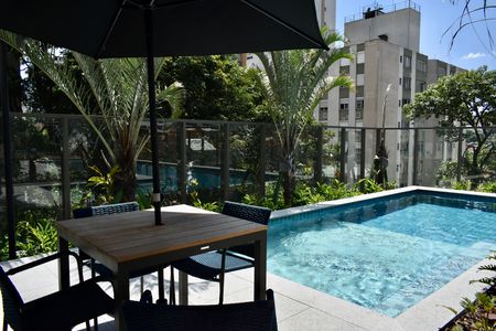 Studio para alugar com 25m², 1 quarto e sem vagaÁrea comum - Piscina