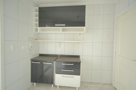 Casa de condomínio à venda com 117m², 3 quartos e 1 vagaCozinha 