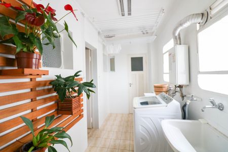 Apartamento para alugar com 200m², 4 quartos e 2 vagasÁrea de Serviço