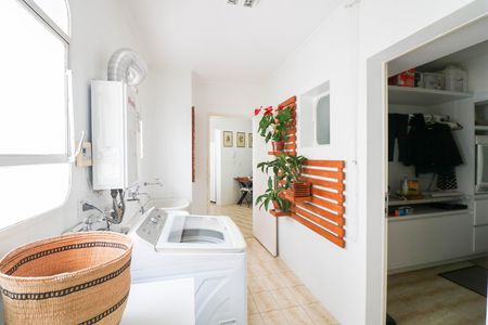 Apartamento para alugar com 200m², 4 quartos e 2 vagasÁrea de Serviço
