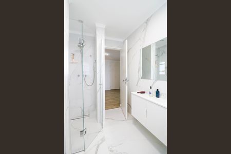 Apartamento para alugar com 200m², 4 quartos e 2 vagasBanheiro