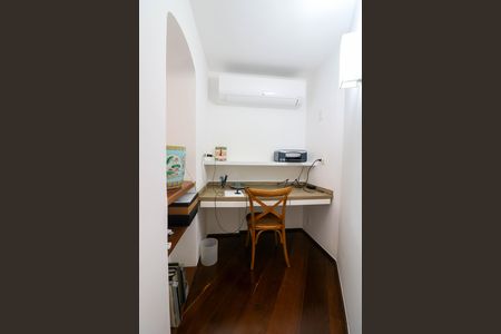 Apartamento para alugar com 200m², 4 quartos e 2 vagasEscritório