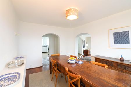 Apartamento para alugar com 200m², 4 quartos e 2 vagasSala de Jantar