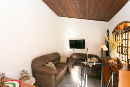 Casa à venda com 240m², 4 quartos e 4 vagas Casa à venda com 240m², 4 quartos e 4 vagasSala 2