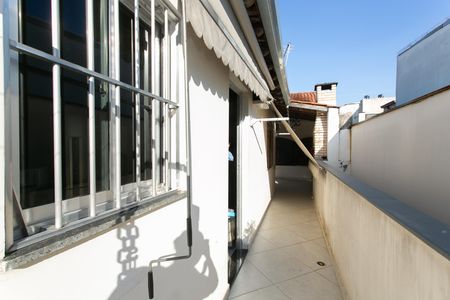Casa à venda com 240m², 4 quartos e 4 vagas Casa à venda com 240m², 4 quartos e 4 vagasÁrea Externa