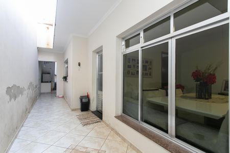Casa à venda com 240m², 4 quartos e 4 vagas Casa à venda com 240m², 4 quartos e 4 vagasÁrea Externa