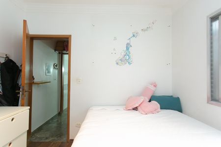 Casa à venda com 240m², 4 quartos e 4 vagas Casa à venda com 240m², 4 quartos e 4 vagasQuarto 3