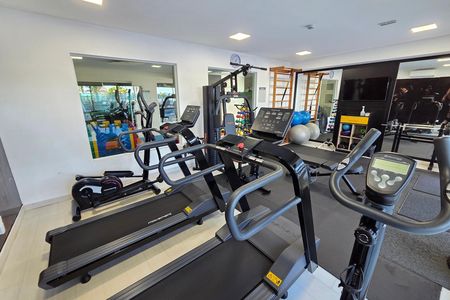 Apartamento para alugar com 104m², 3 quartos e 2 vagas Apartamento para alugar com 104m², 3 quartos e 2 vagasÁrea comum - Academia