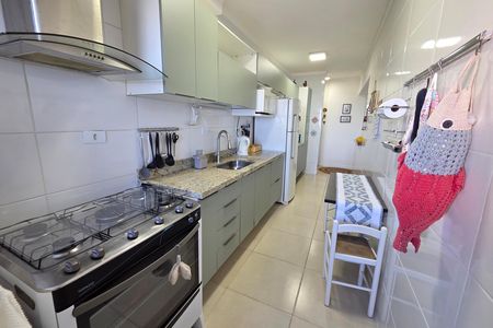 Apartamento para alugar com 104m², 3 quartos e 2 vagas Apartamento para alugar com 104m², 3 quartos e 2 vagasCozinha
