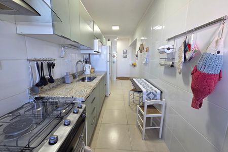 Apartamento para alugar com 104m², 3 quartos e 2 vagas Apartamento para alugar com 104m², 3 quartos e 2 vagasCozinha