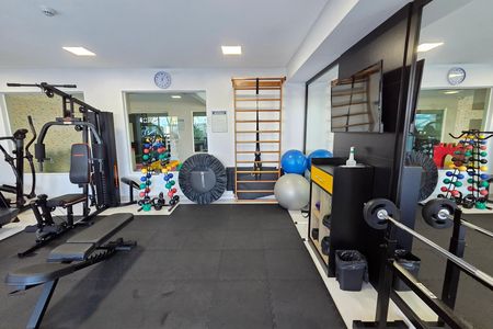 Apartamento para alugar com 104m², 3 quartos e 2 vagas Apartamento para alugar com 104m², 3 quartos e 2 vagasÁrea comum - Academia