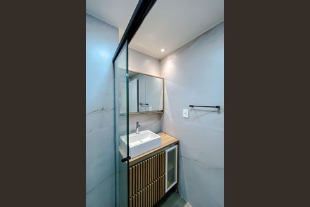Apartamento para alugar com 53m², 2 quartos e 1 vaga Apartamento para alugar com 53m², 2 quartos e 1 vagaBanheiro da Suíte