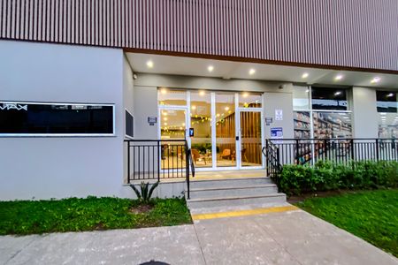 Apartamento para alugar com 53m², 2 quartos e 1 vaga Apartamento para alugar com 53m², 2 quartos e 1 vagaFachada