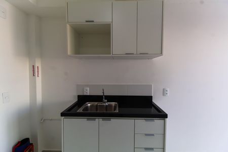 Apartamento para alugar com 28m², 1 quarto e sem vaga Apartamento para alugar com 28m², 1 quarto e sem vagaSala/Cozinha