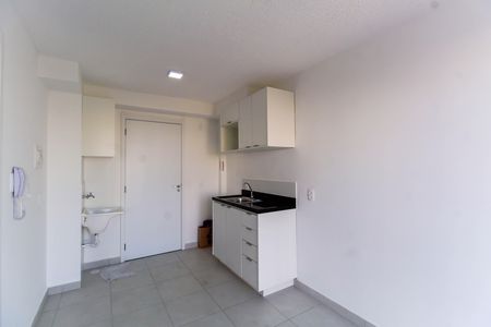 Apartamento para alugar com 28m², 1 quarto e sem vaga Apartamento para alugar com 28m², 1 quarto e sem vagaSala/Cozinha
