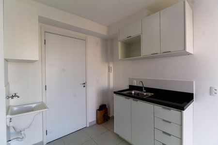 Apartamento para alugar com 28m², 1 quarto e sem vaga Apartamento para alugar com 28m², 1 quarto e sem vagaSala/Cozinha