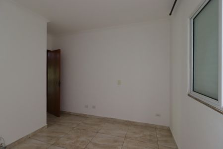 Casa para alugar com 85m², 3 quartos e 2 vagasSuíte